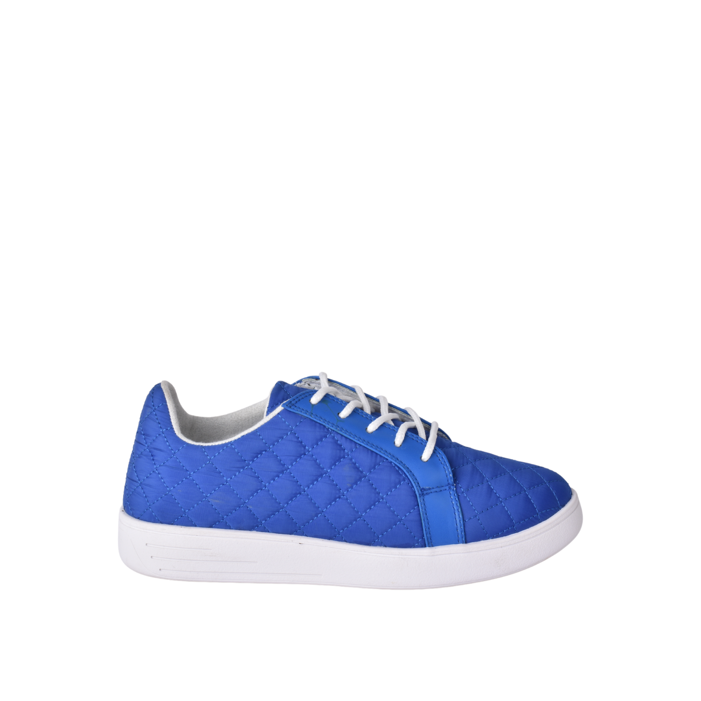 Fashionable Sneaker with Trims