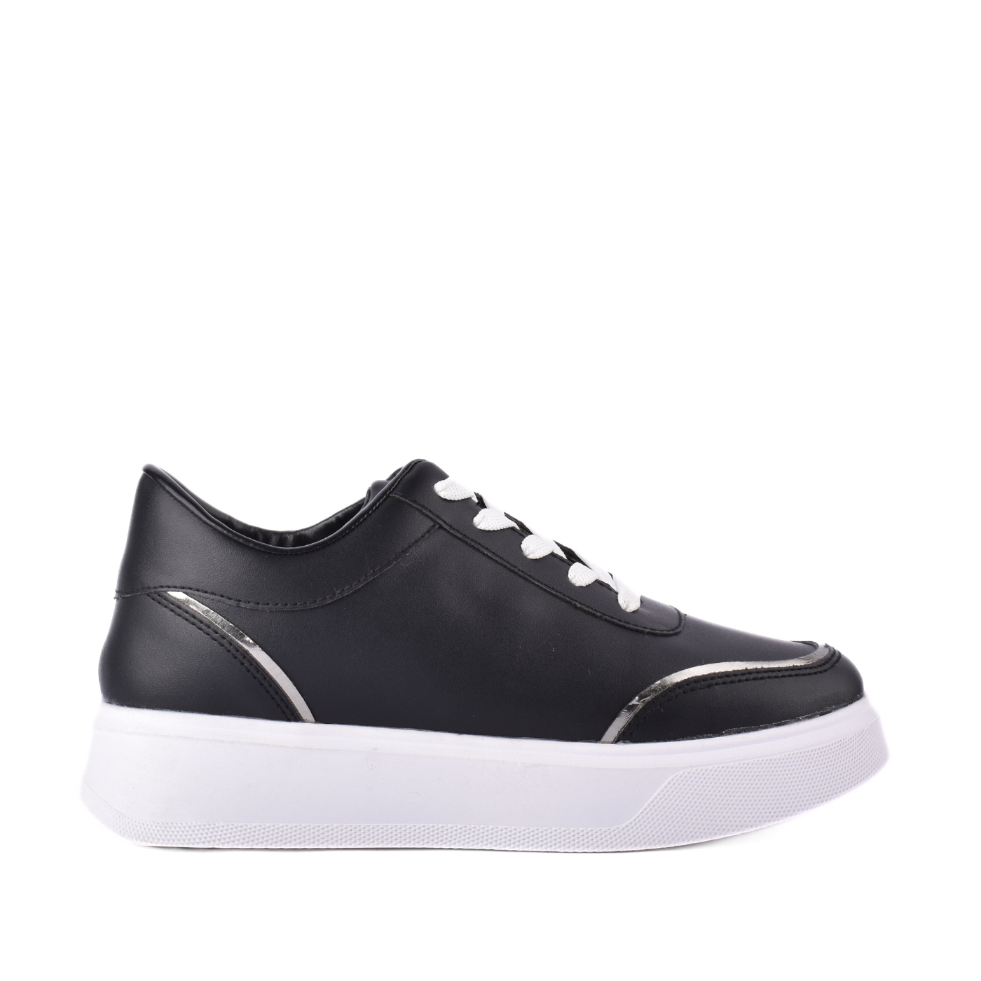 Fashionable Sneaker with Trims