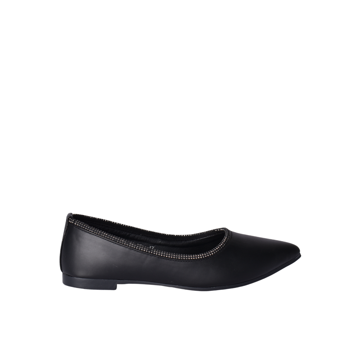 Leather Flat  Shoe With Shiny Buckle