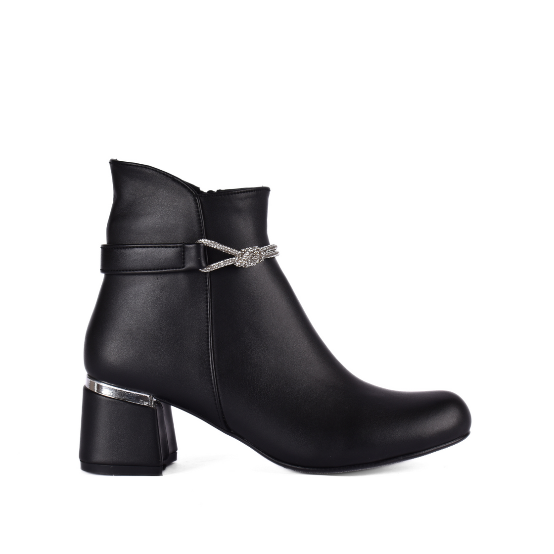 Simple Flat Leather Ankle Boot With Buckle