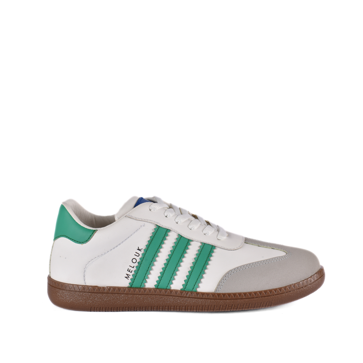 Fashionable Sneaker with Trims