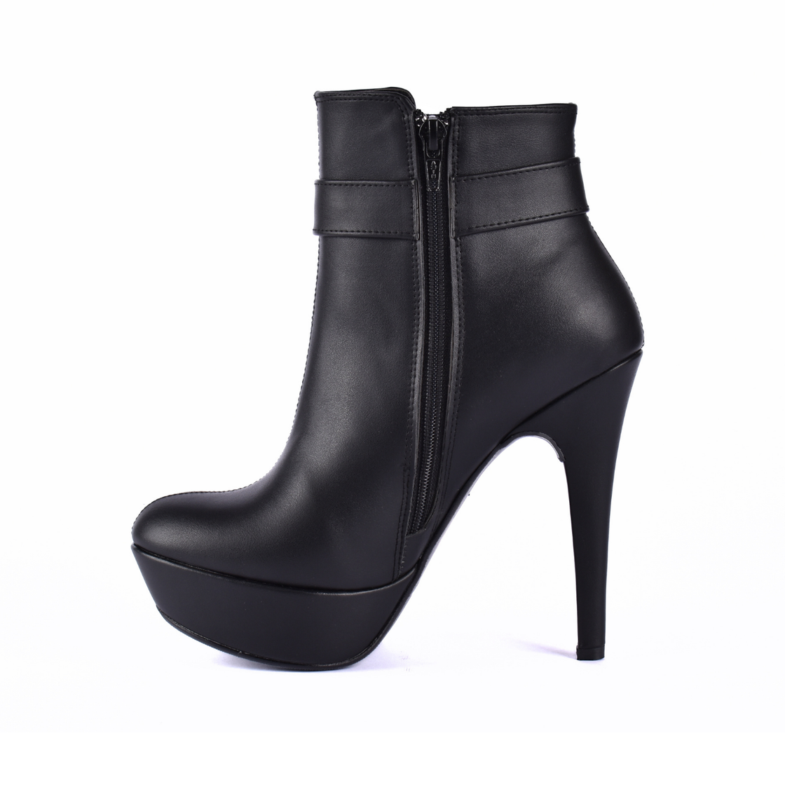 Pointed Heel Leather Ankle Boots With Details