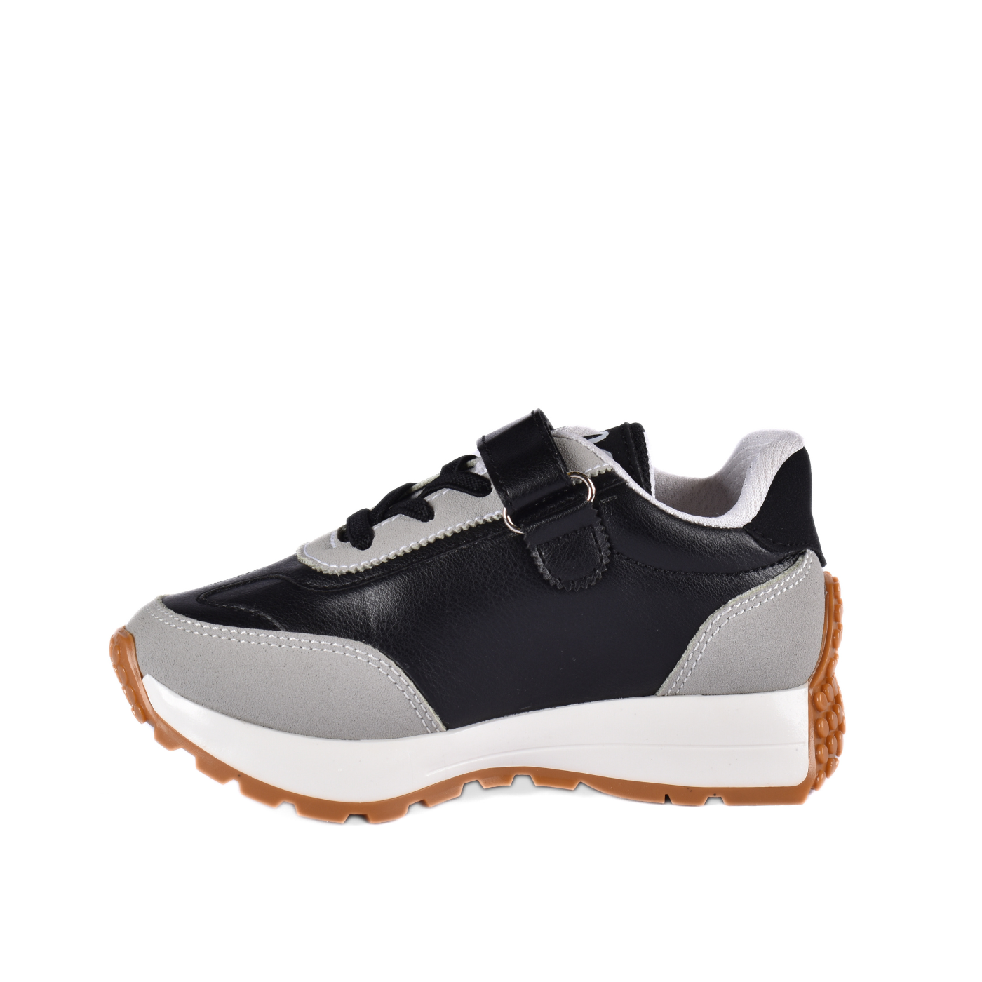 Simple sneakers kids