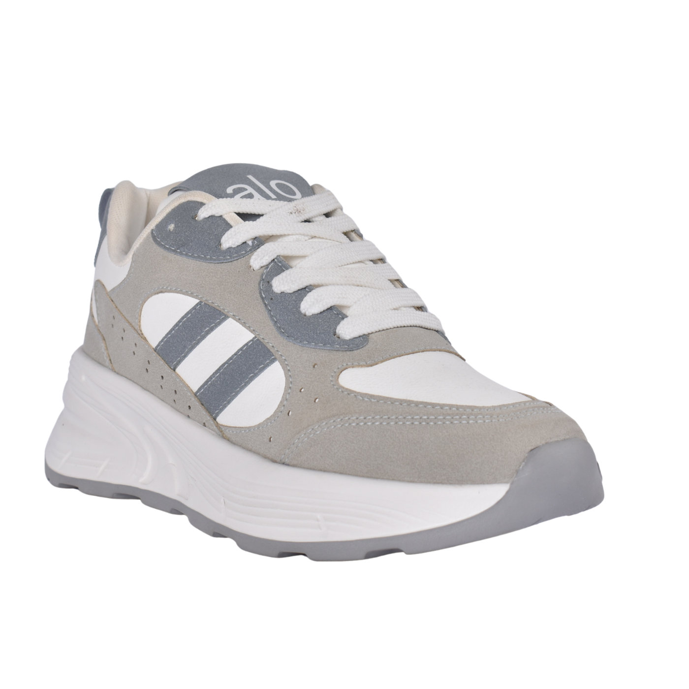 Lightweight and comfortable sneakers