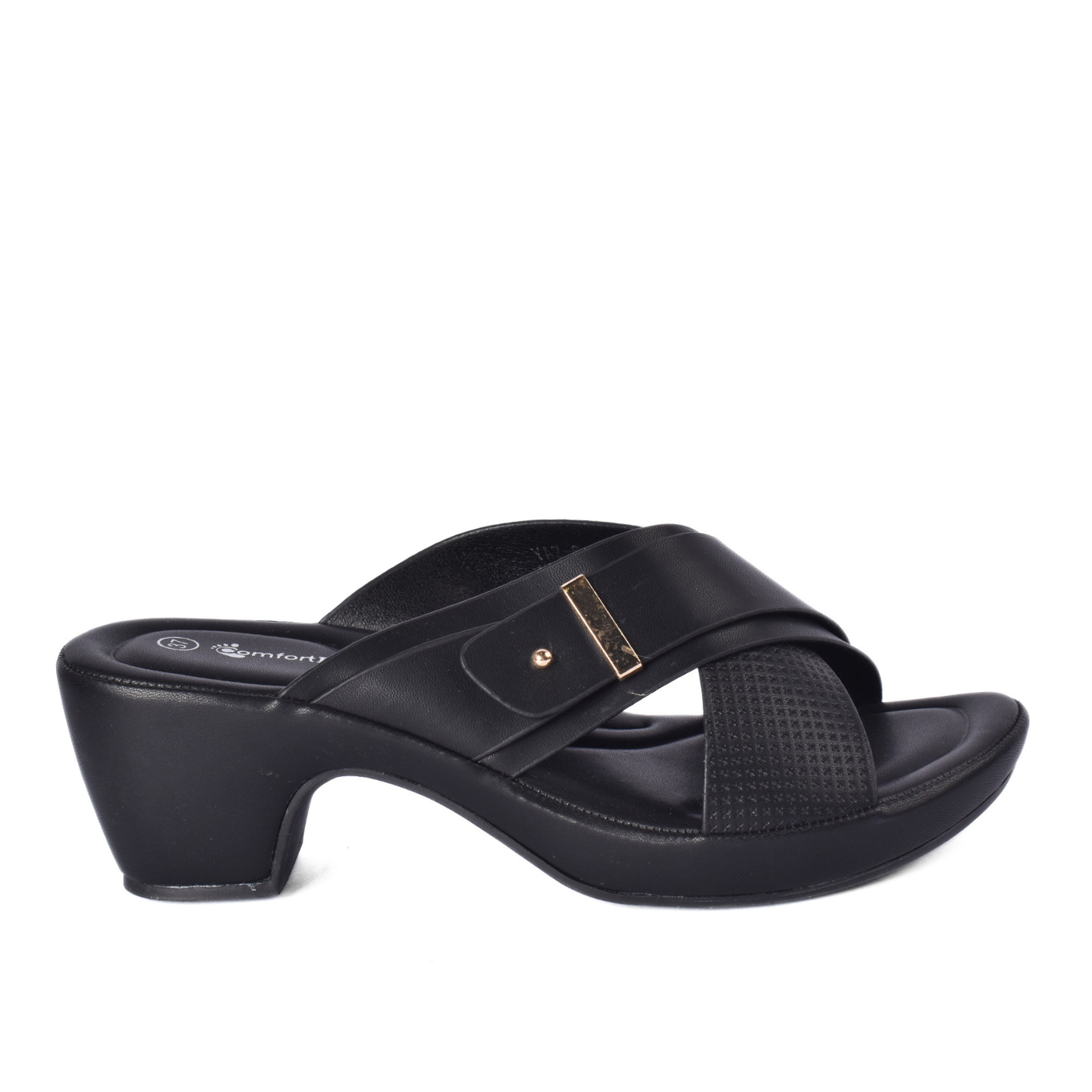 Practical and Comfortable Slippers for Everyday Outings