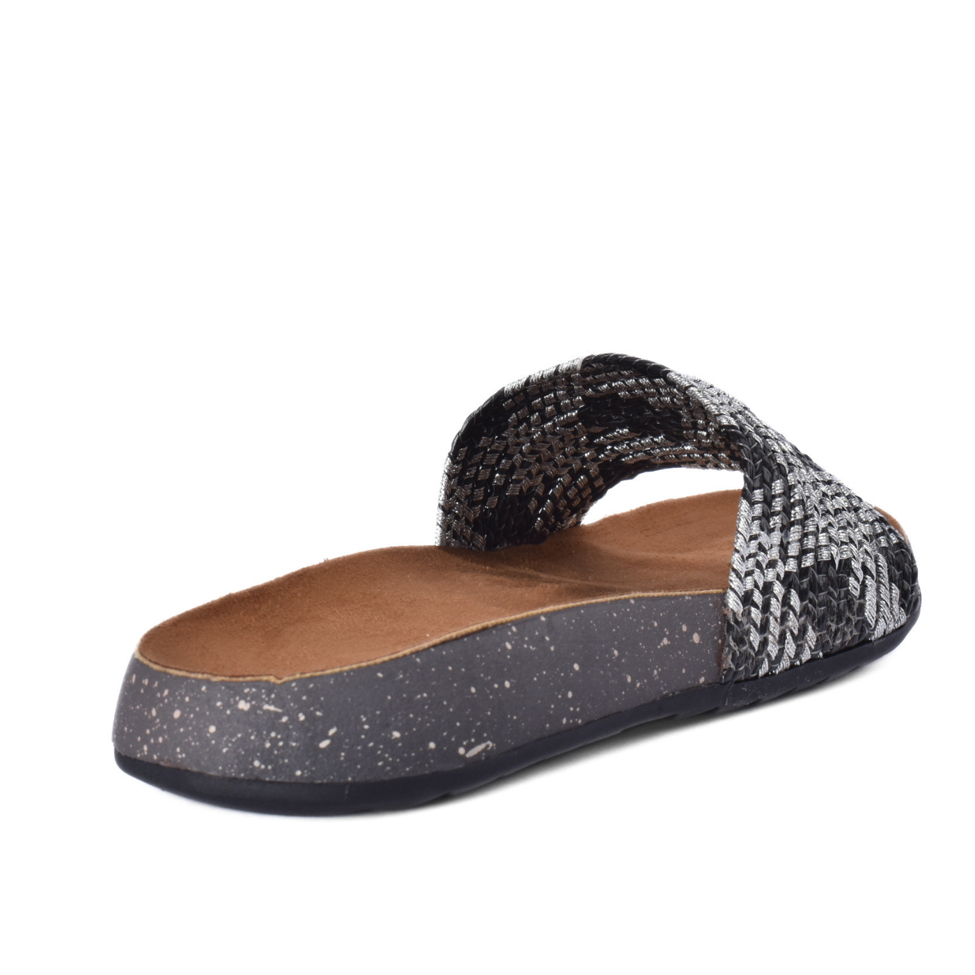 Stylish casual slippers
