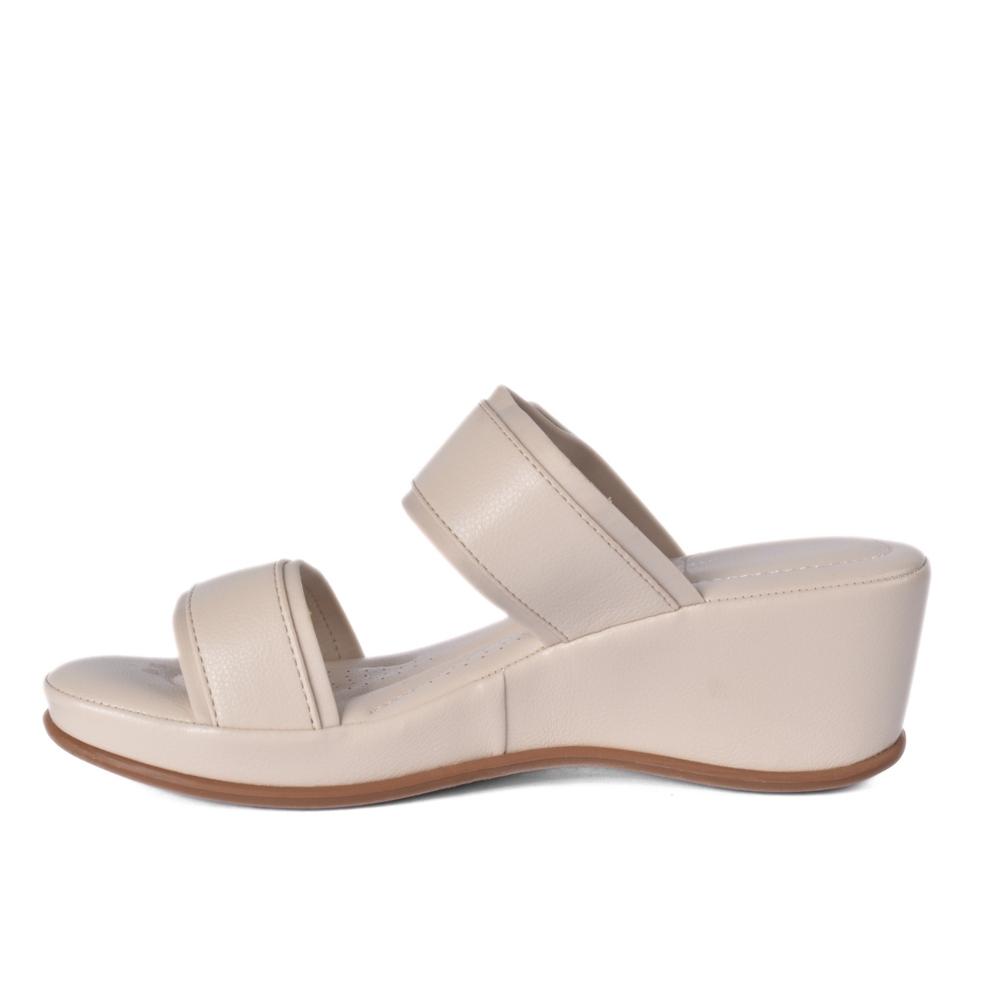 Chic Slip-On Slippers for Everyday Outings