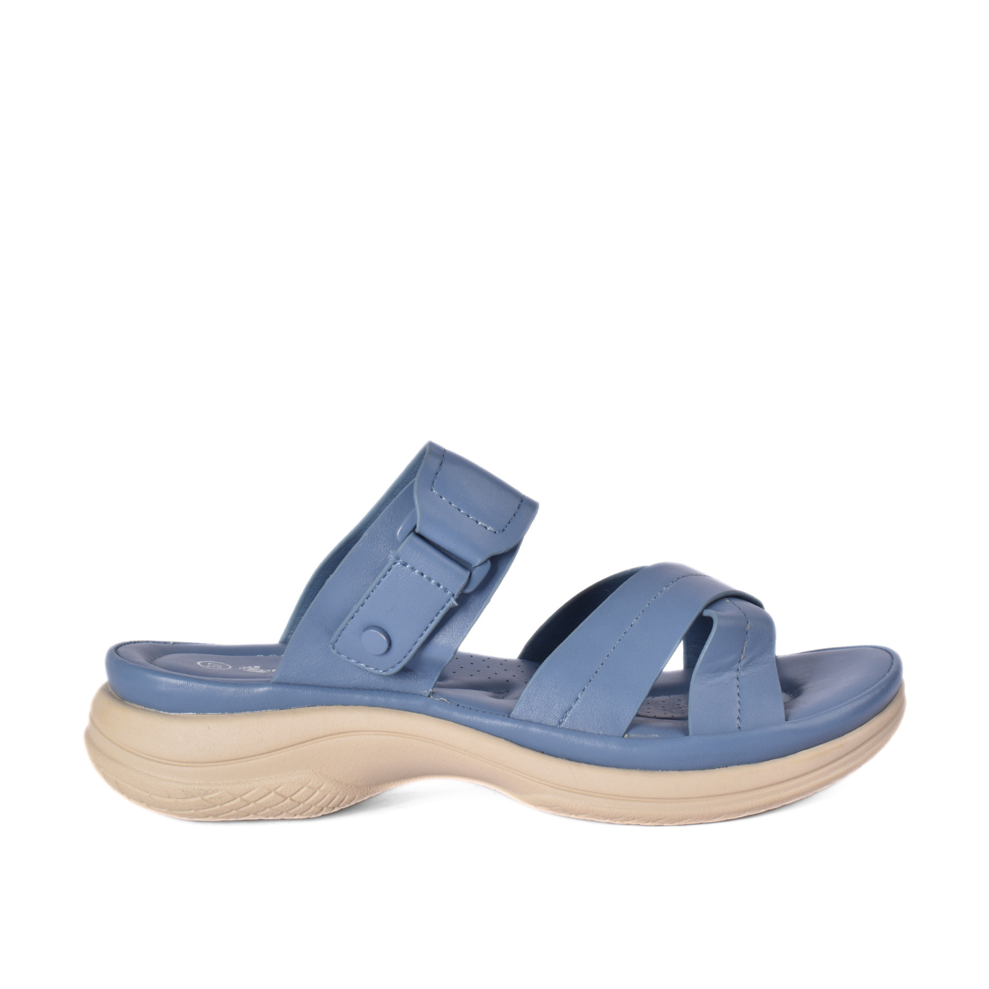 Stylish Outdoor Slippers That Combine Comfort