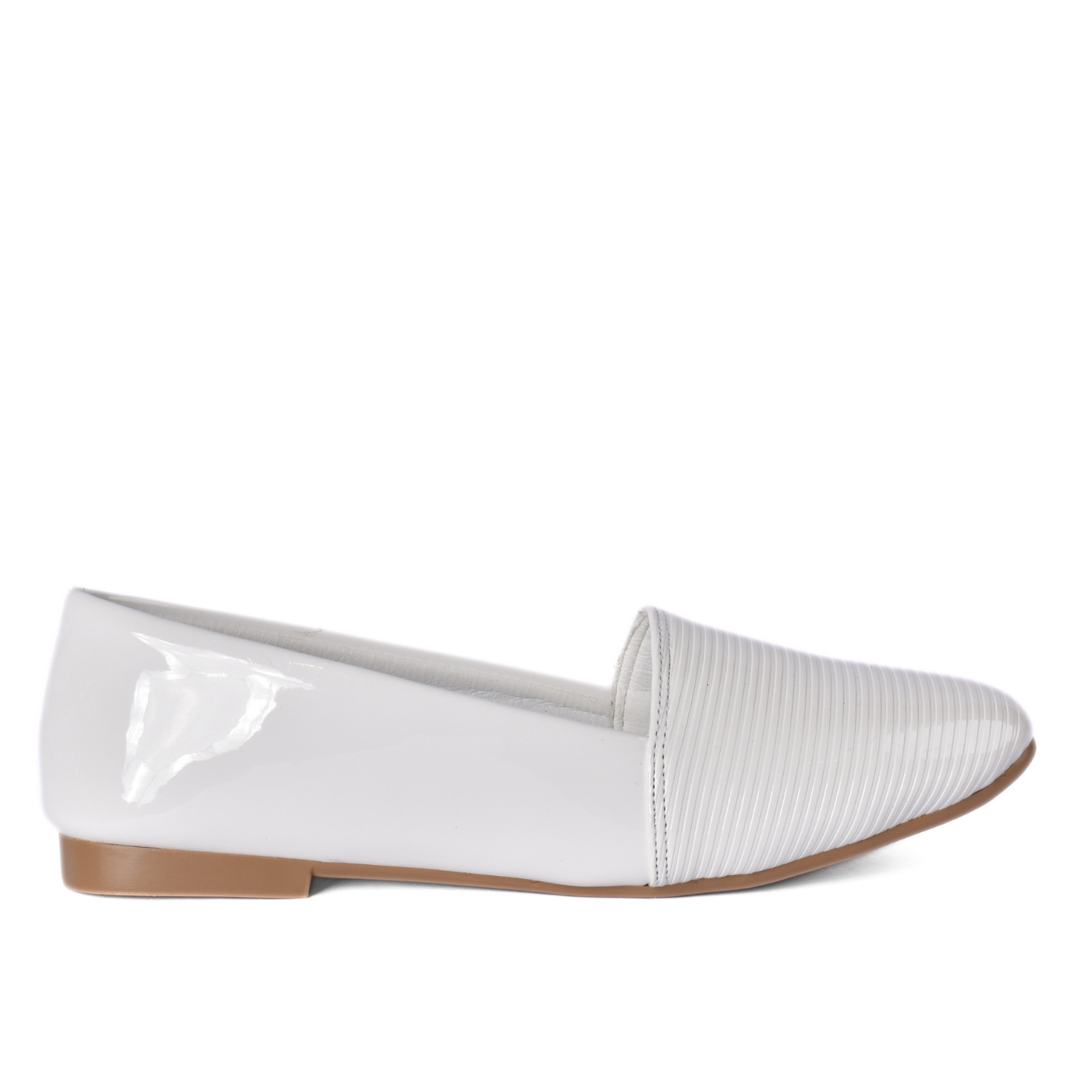 Textured Flat Shoes Simple Front Design