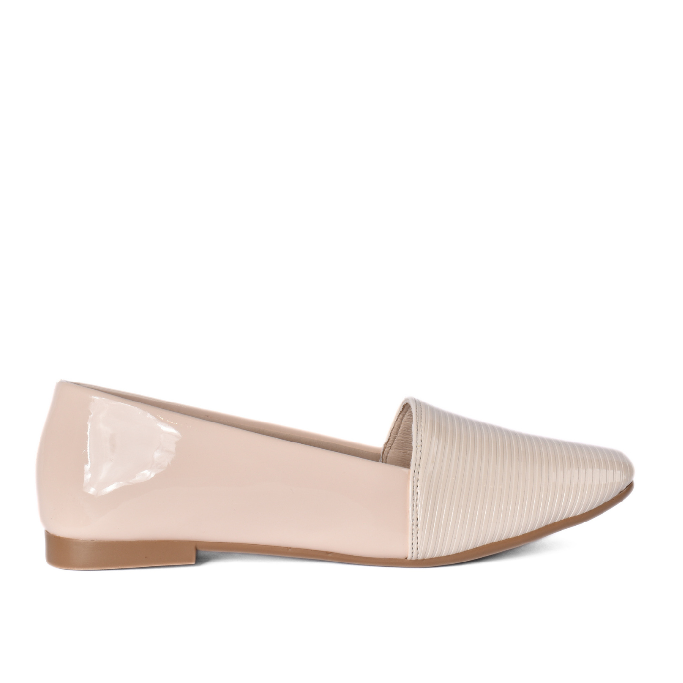 Textured Flat Shoes Simple Front Design