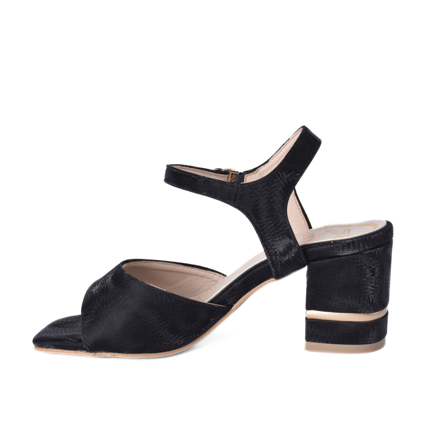 Women's Sandal with a Distinctive Heel