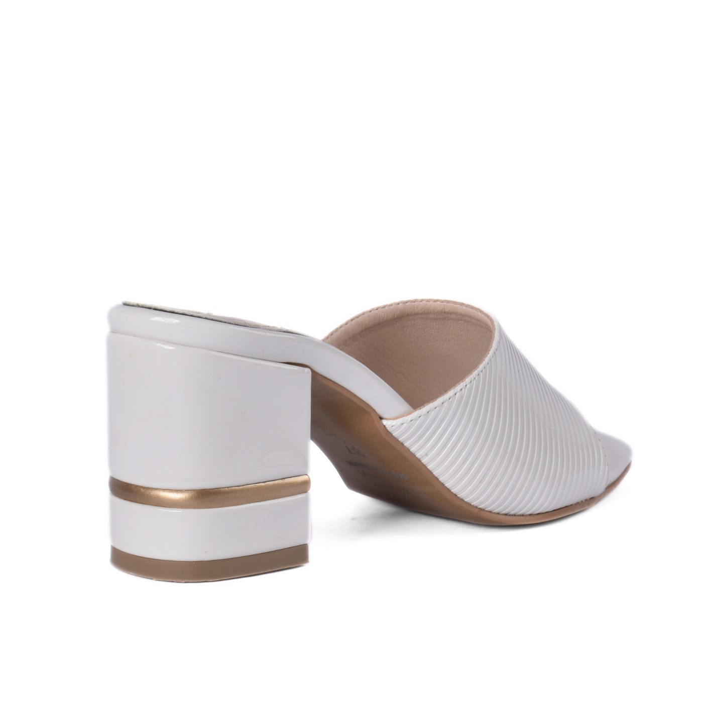 Everyday Women Slipper with Low Heel Design