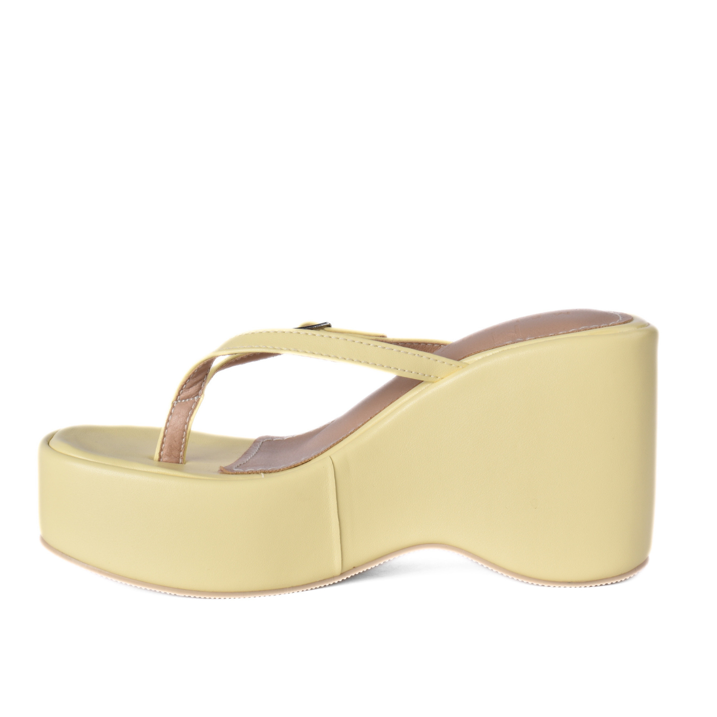 Slipper Buckle Strap Design