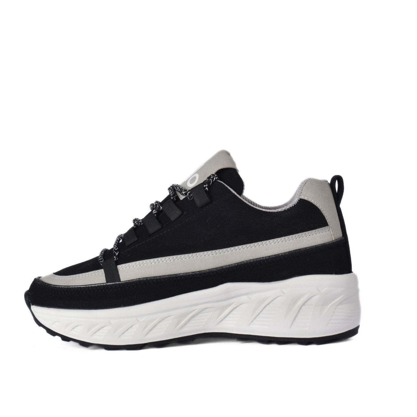 Women's casual sneakers perfect