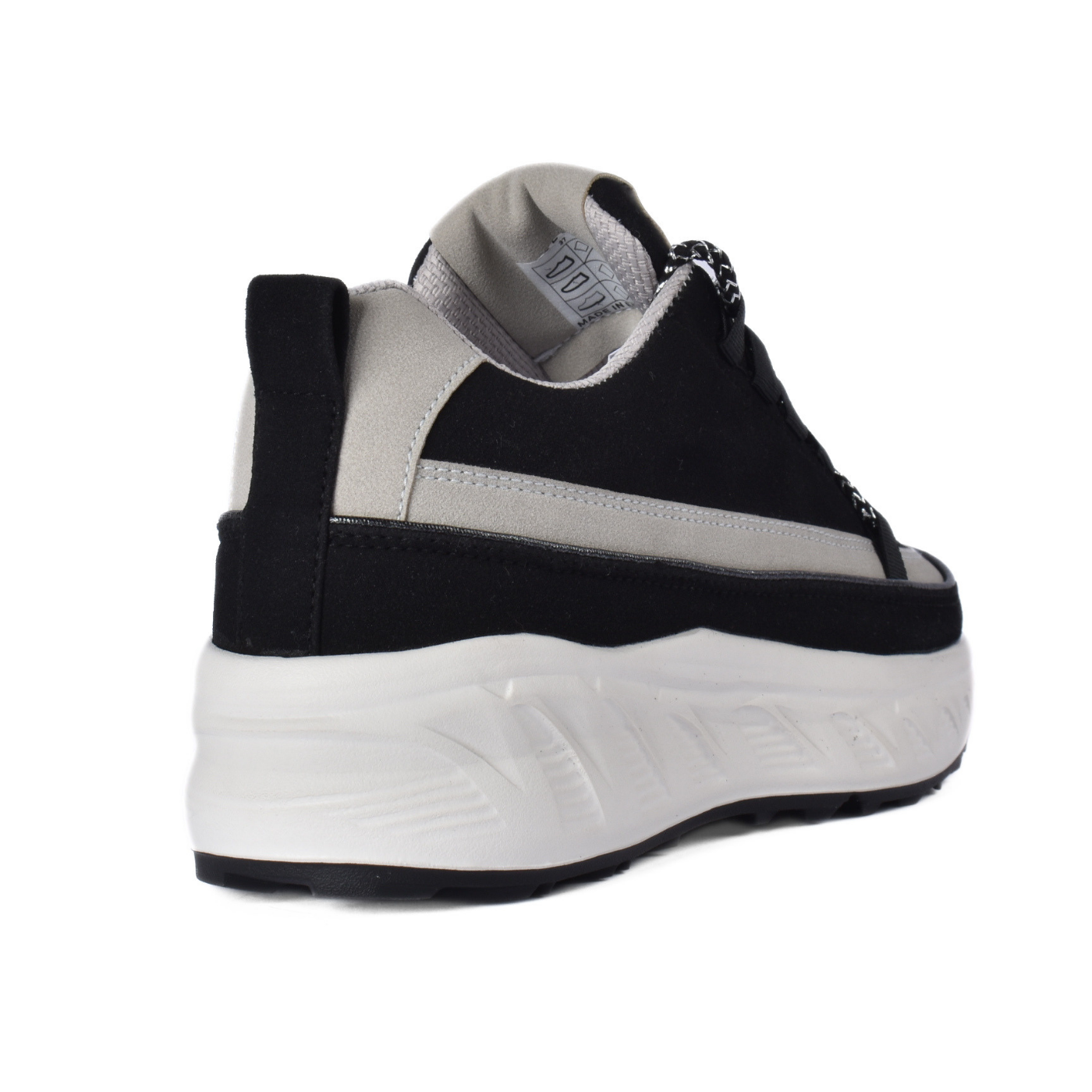 Women's casual sneakers perfect