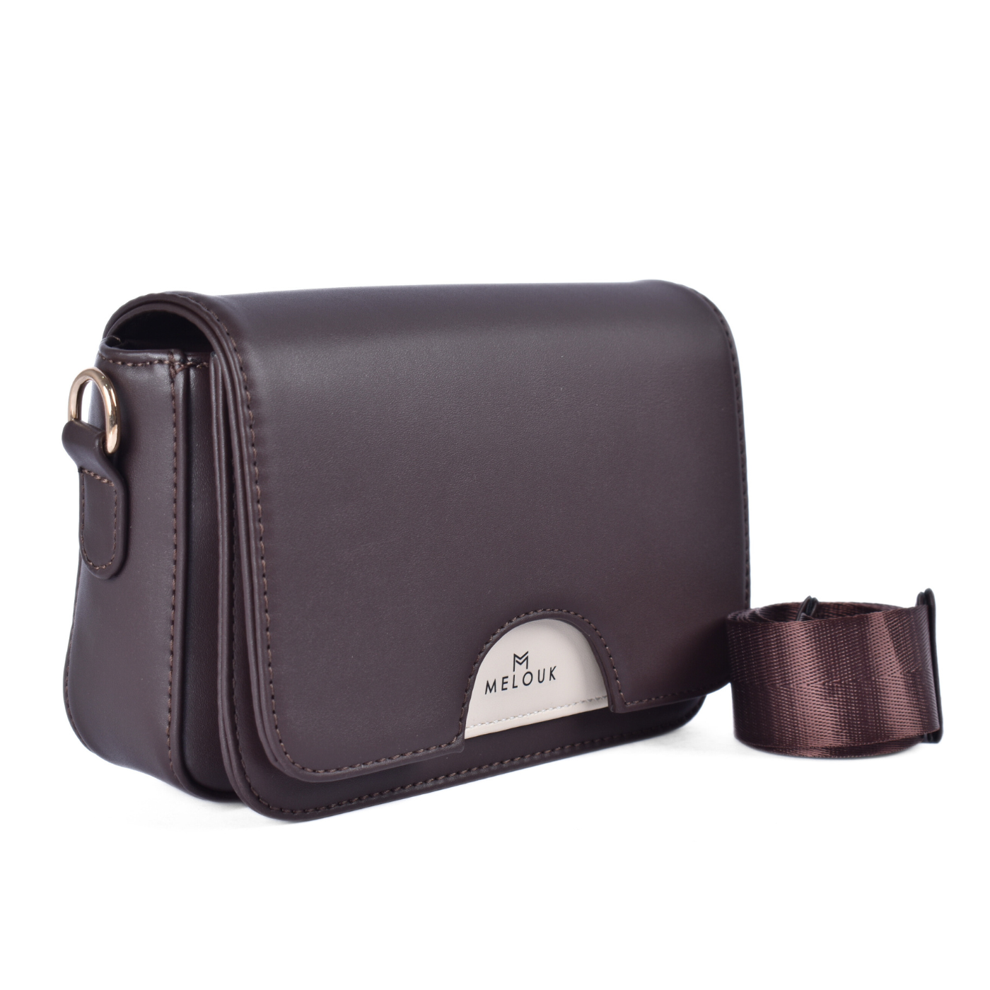 Minimal Leather Crossbody Bag with Elegant Details