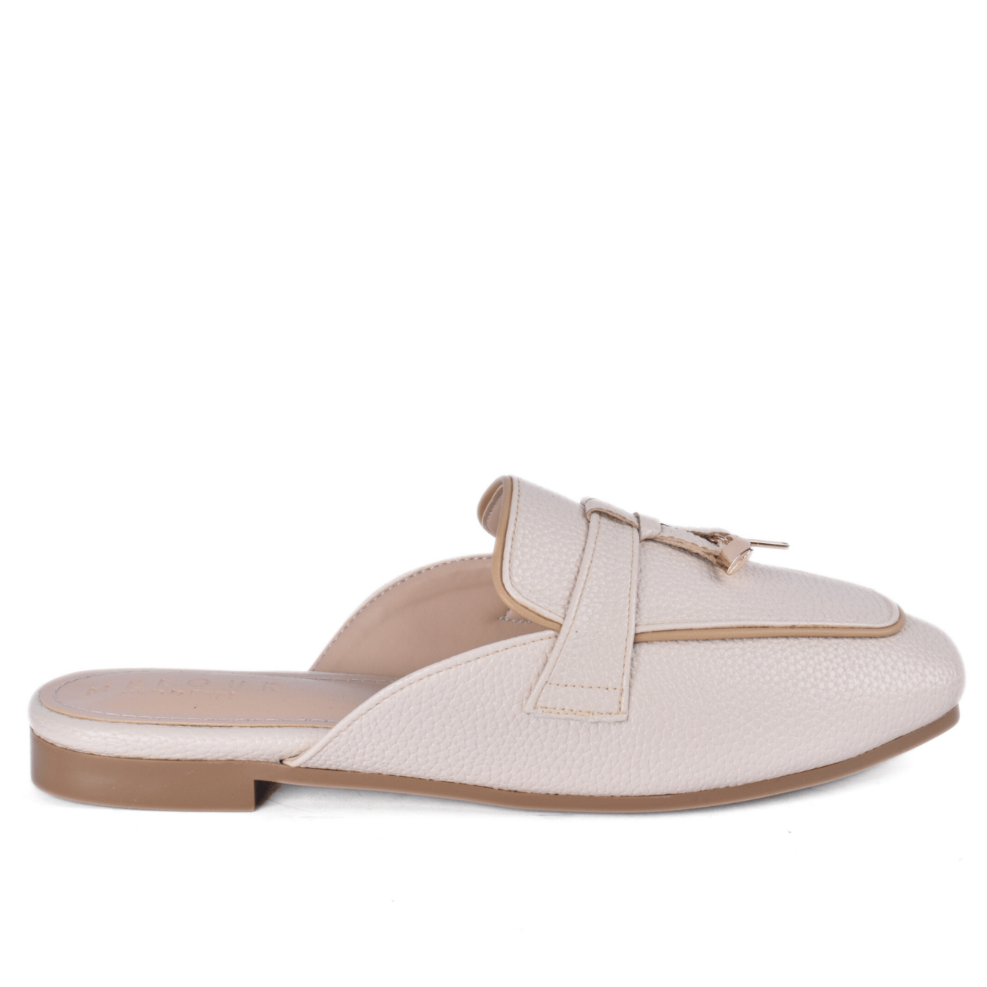 Flat soap with details