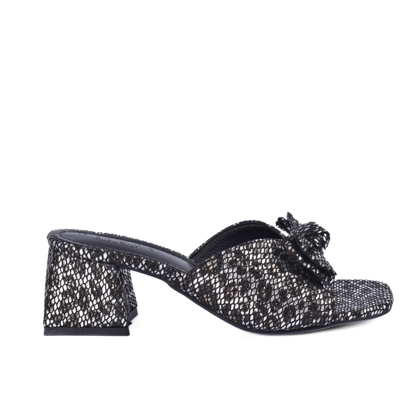 Square Toe Slipper with Decorative Bow Melouk