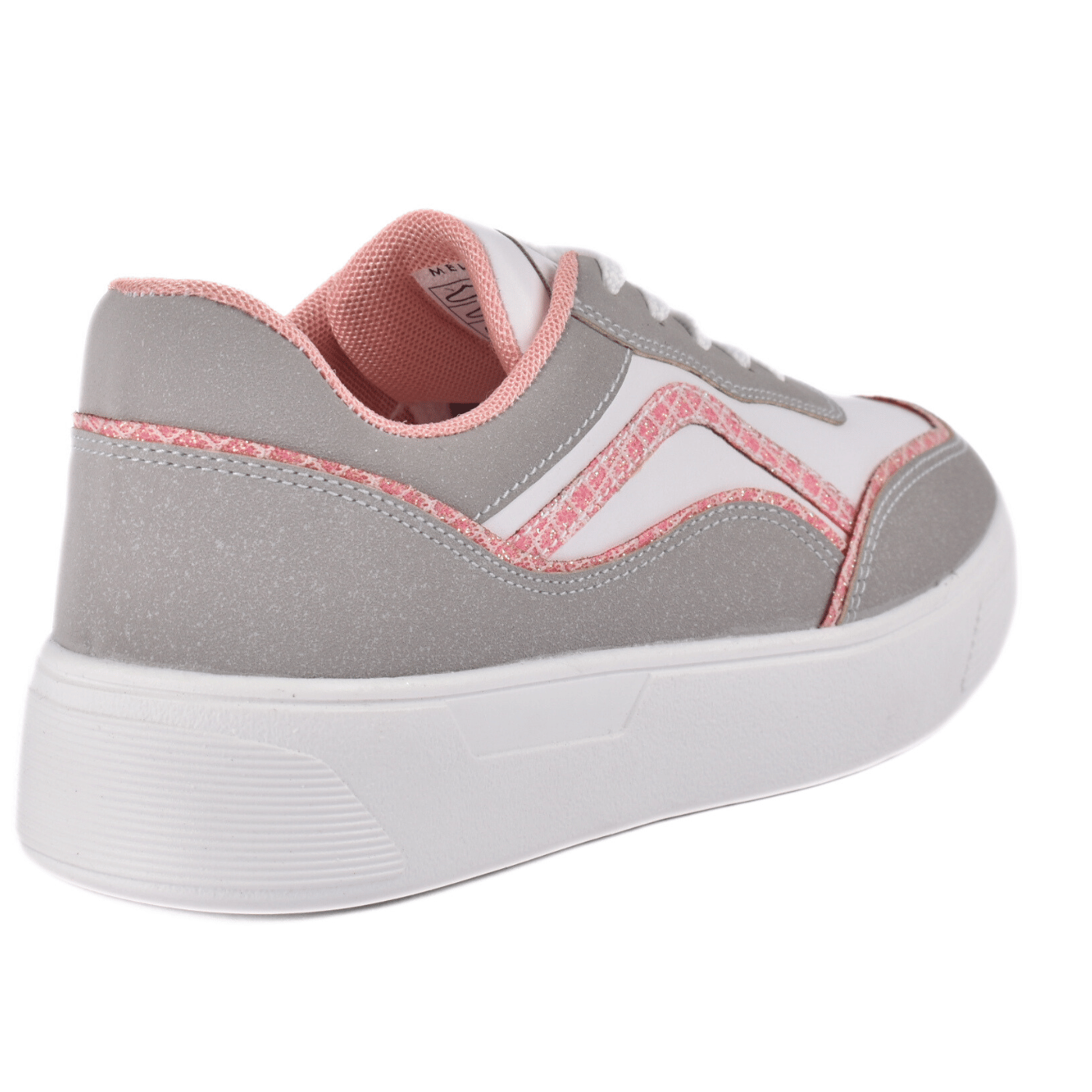 Simple Everyday Sneakers with Details Melouk