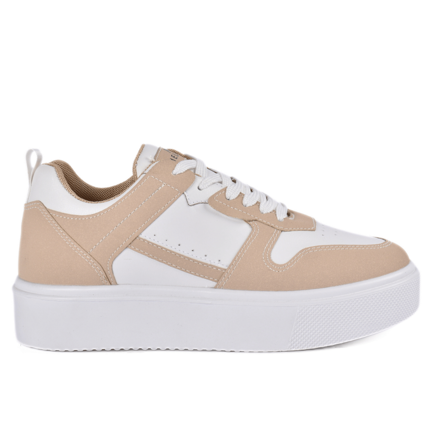 Flat comfy sneakers leather material