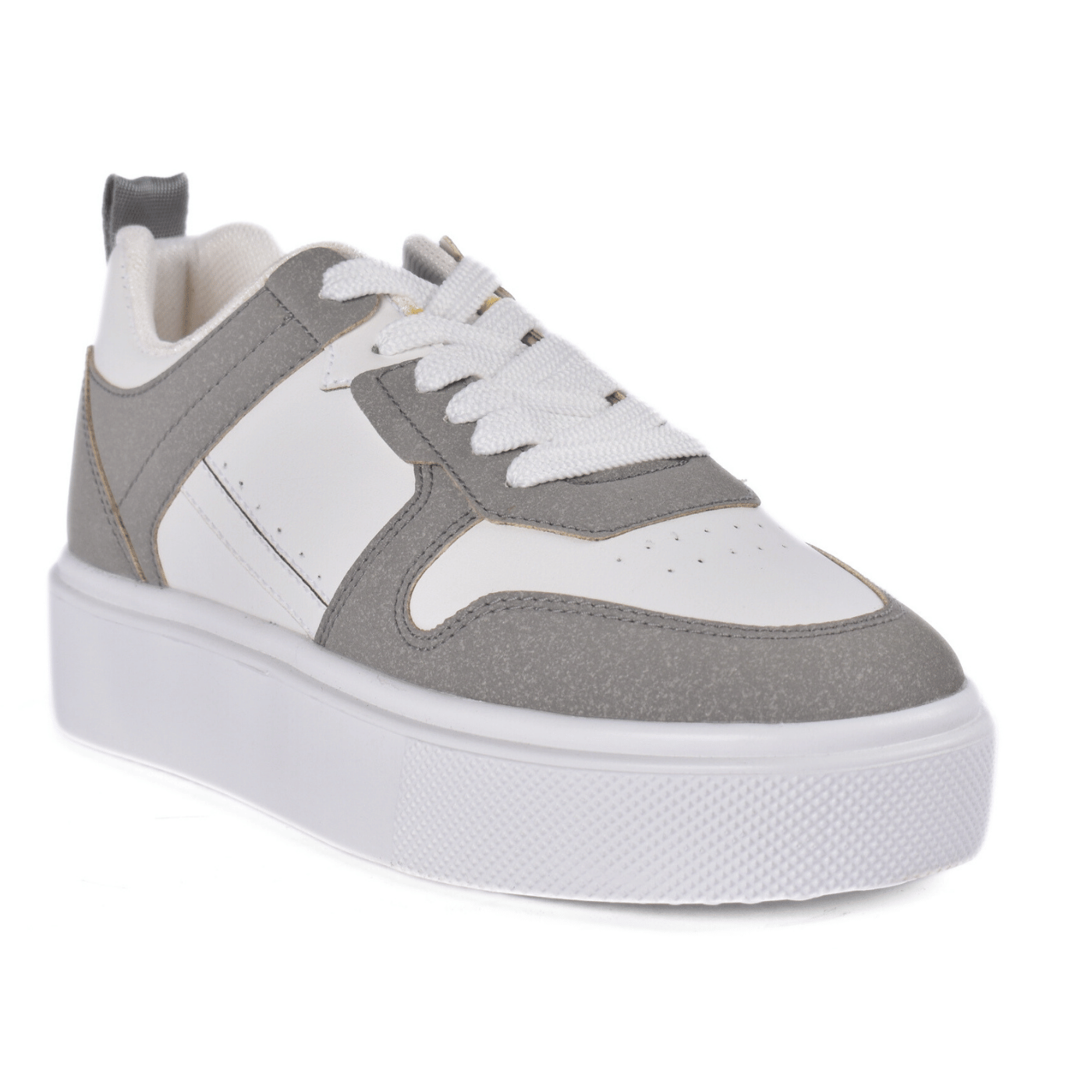 Flat comfy sneakers leather material