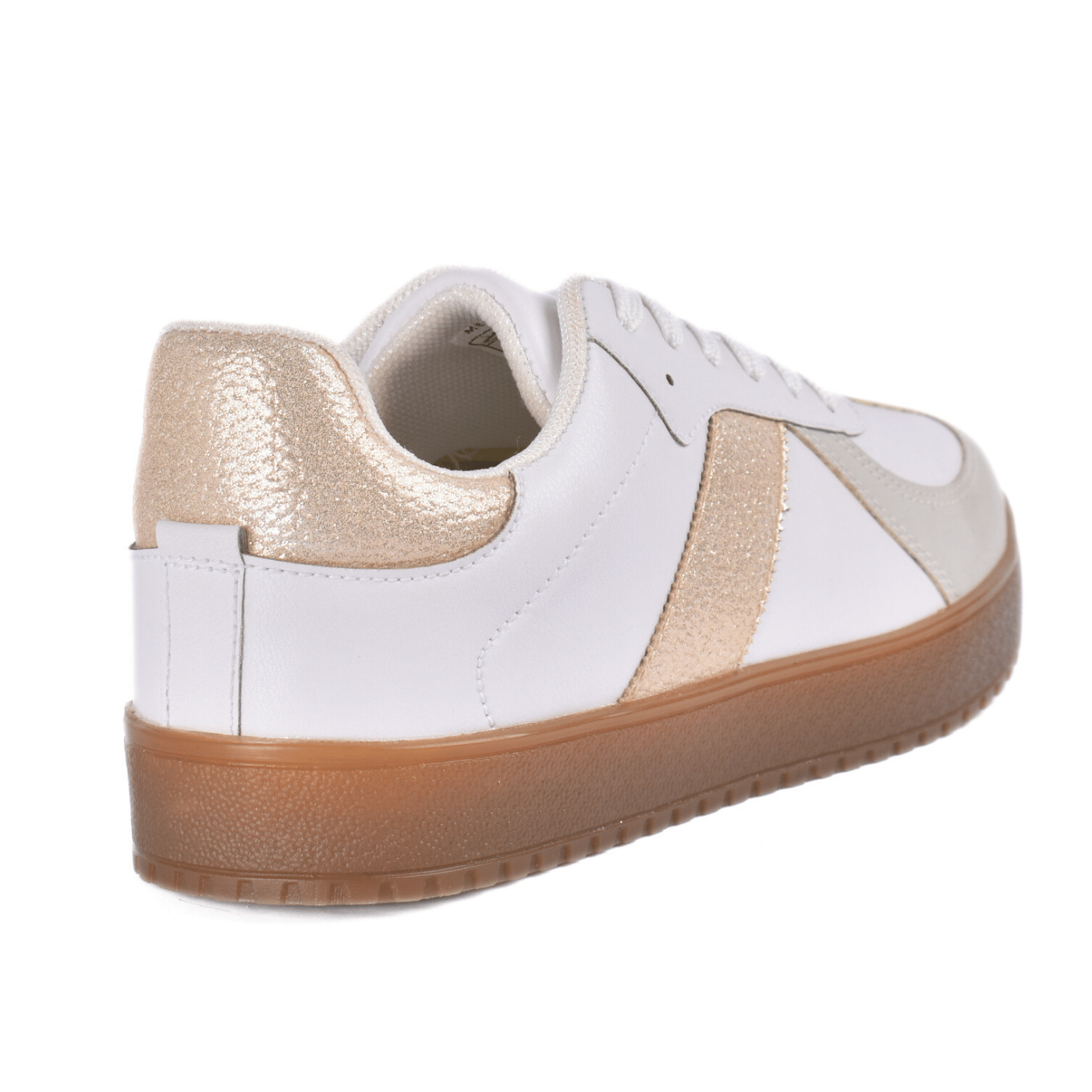 Fashionable Sneaker With Trims