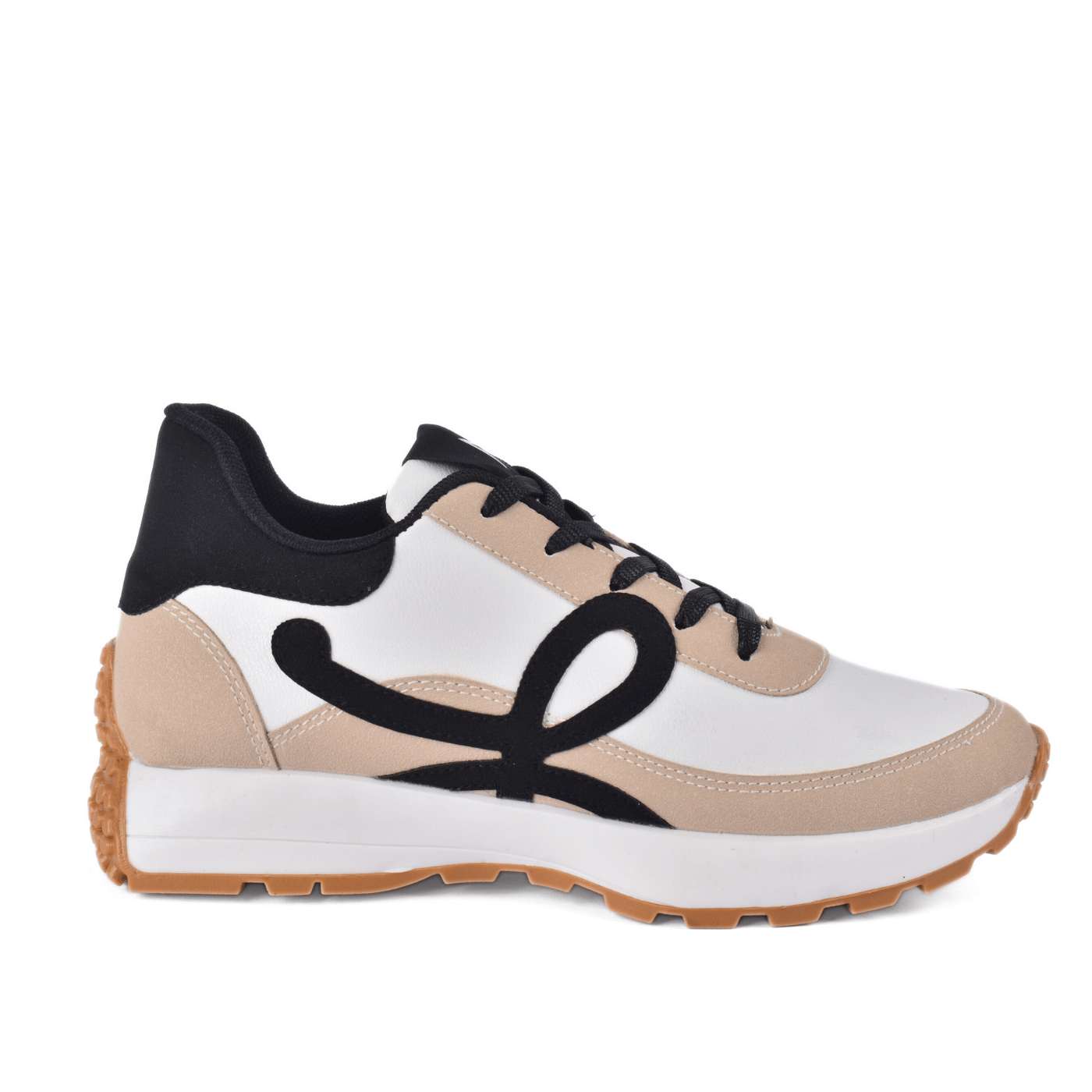 Fashionable Sneaker With Trims