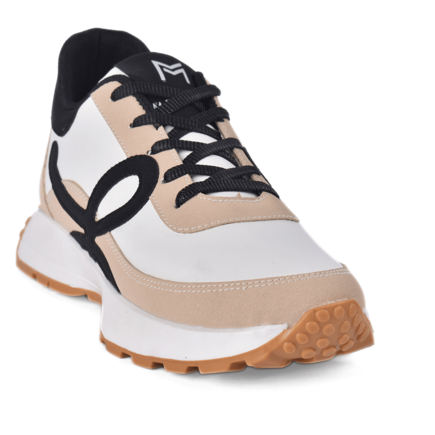 Fashionable Sneaker With Trims