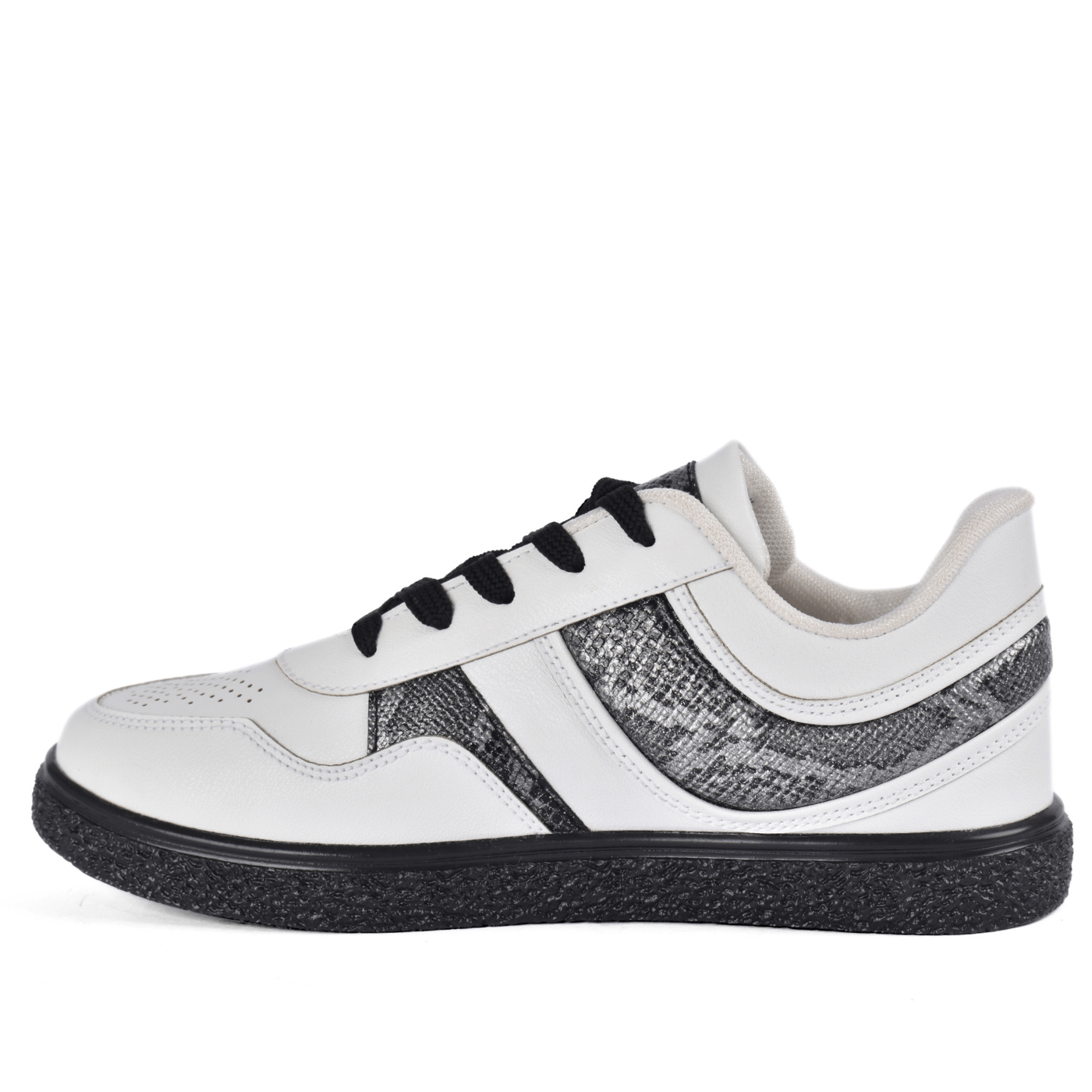 Simple Everyday Sneakers with Details