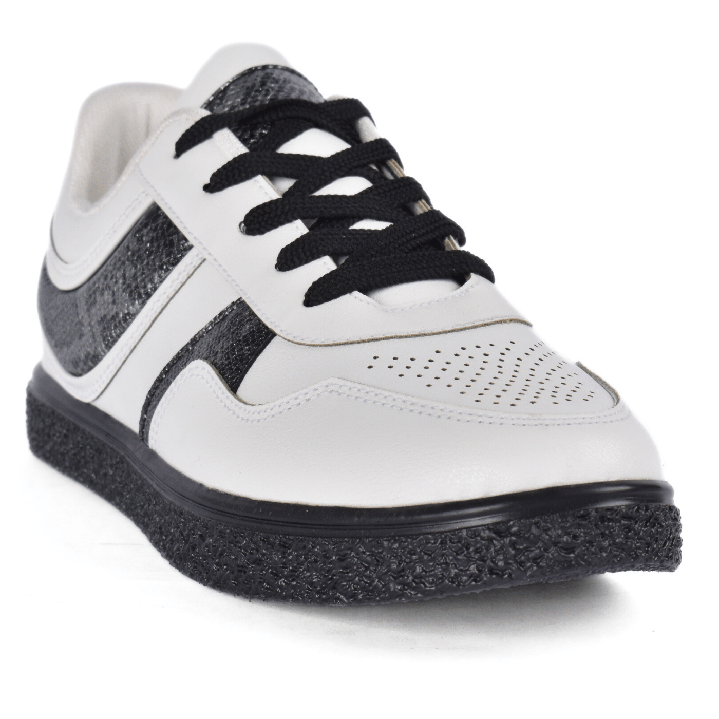 Simple Everyday Sneakers with Details