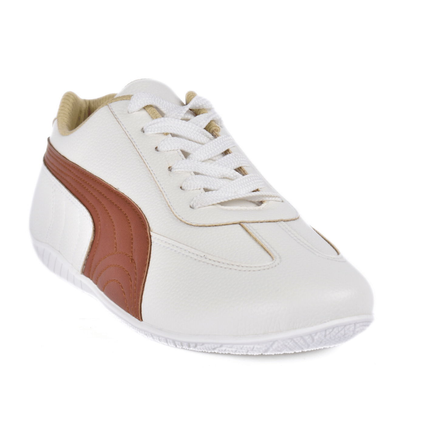 Fashionable Sneaker With Trims
