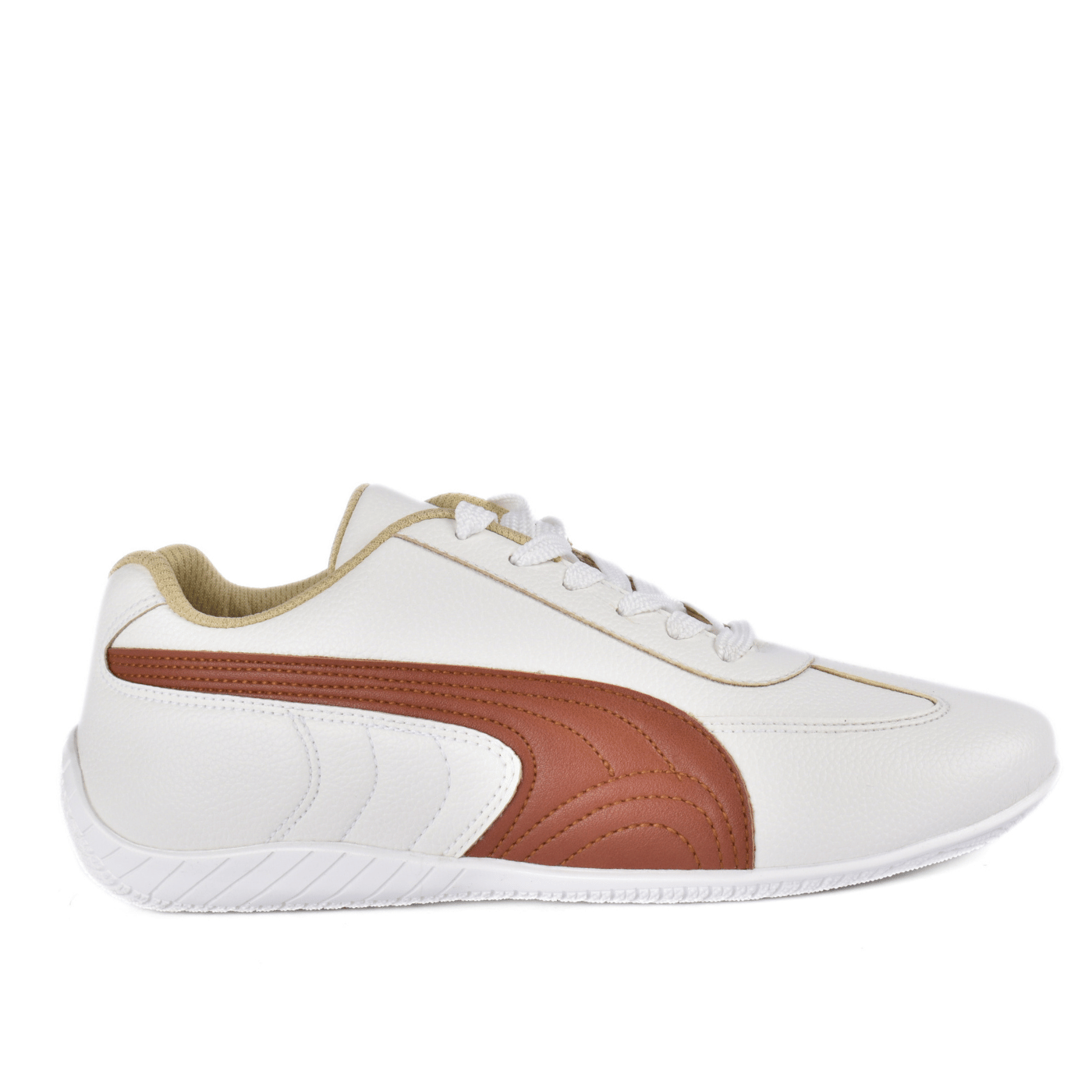 Fashionable Sneaker With Trims