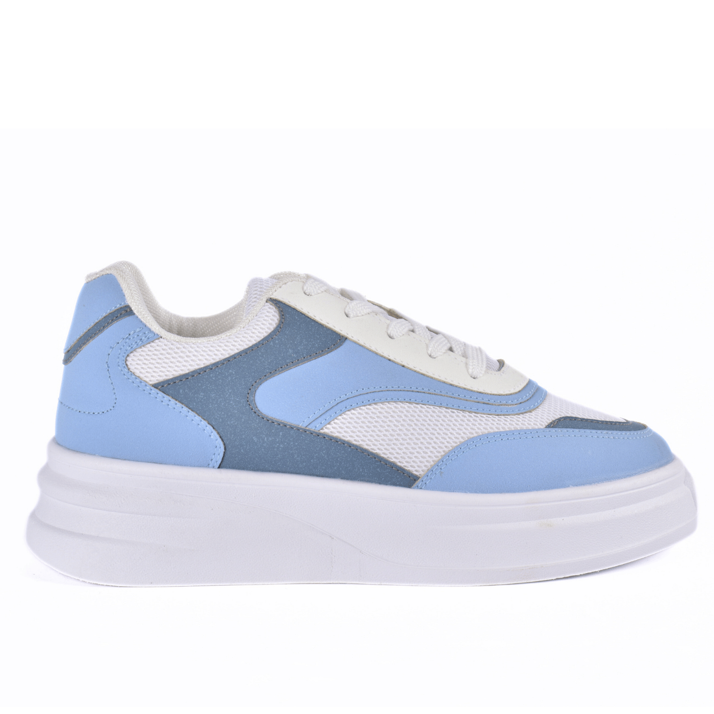 Casual Sneakers with details