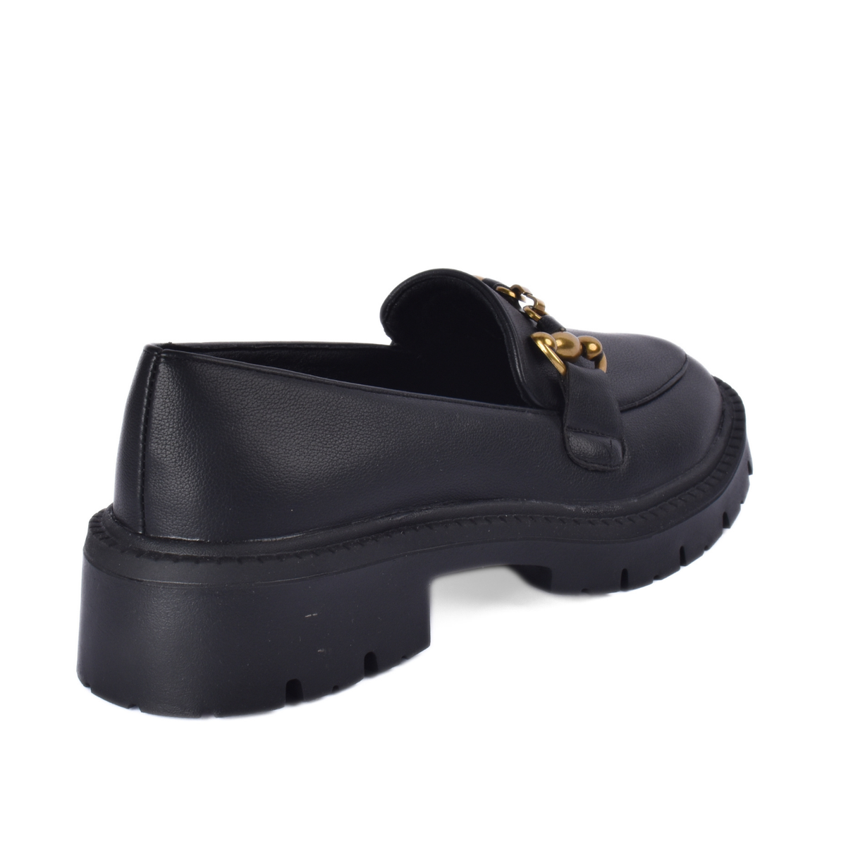 Bold Chic & Unmatched Comfort