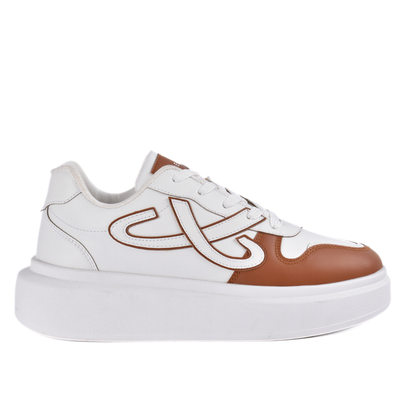 Bold Design Casual Sneakers