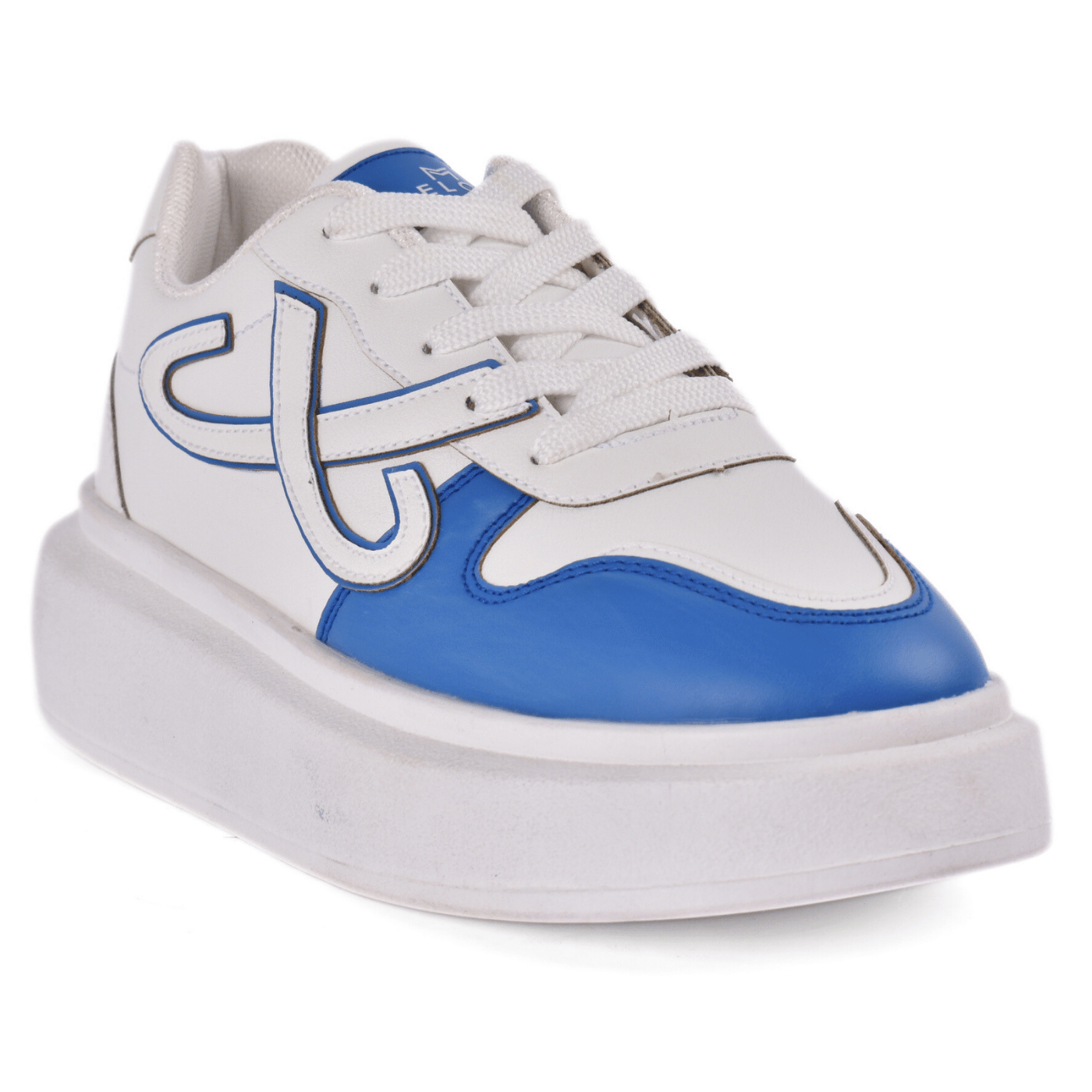 Bold Design Casual Sneakers