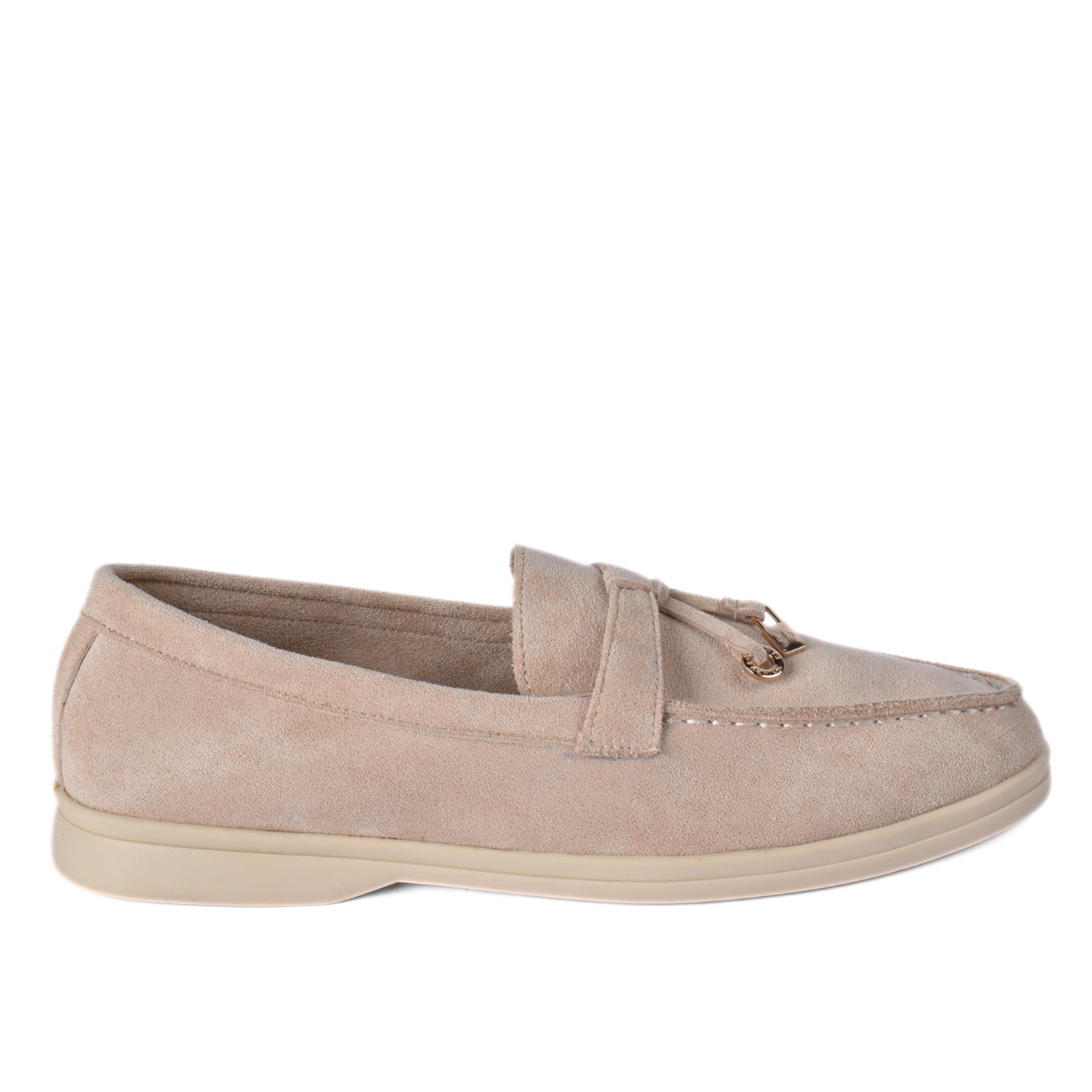 Chic Flat Shoes Perfect for Daily Wear
