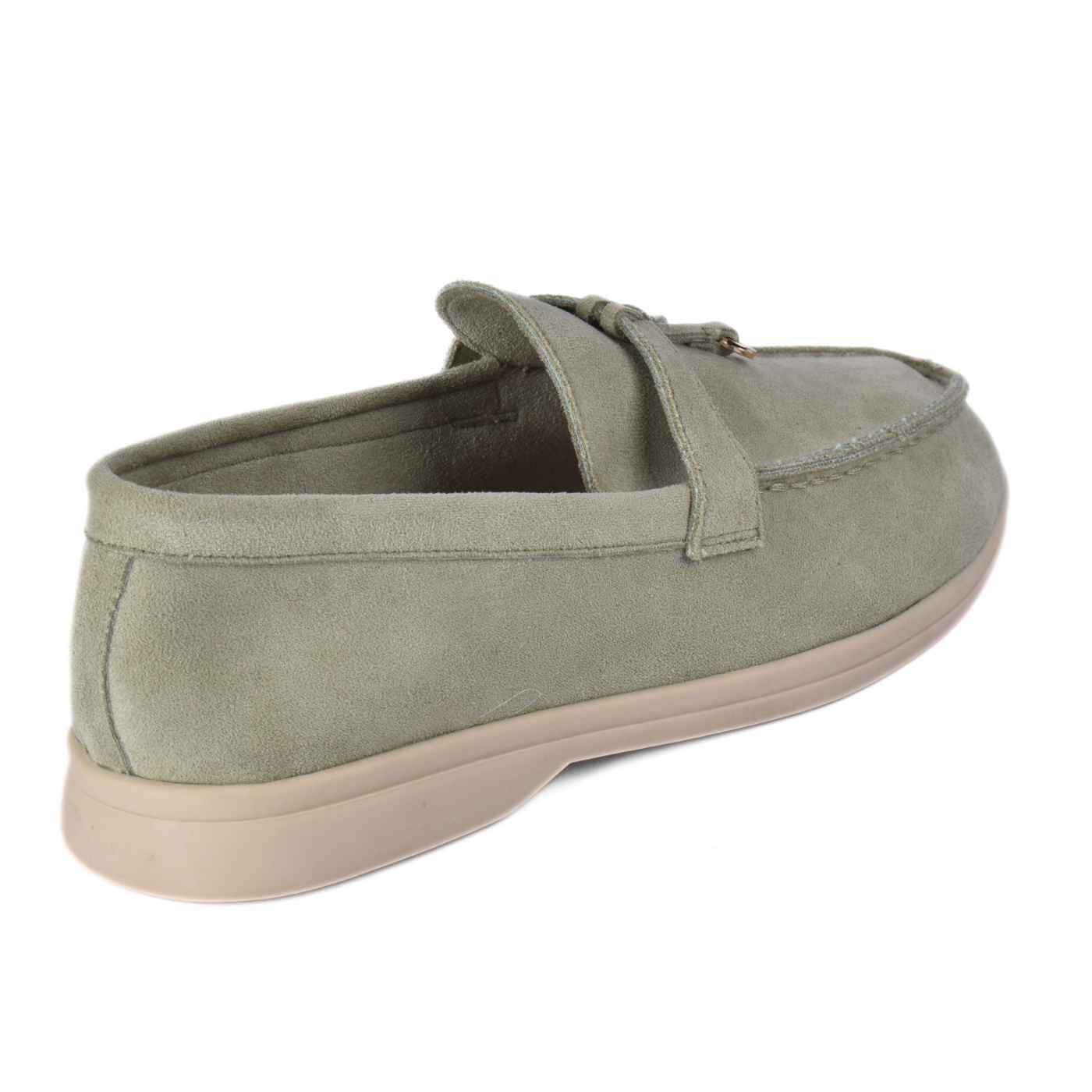 Chic Flat Shoes Perfect for Daily Wear