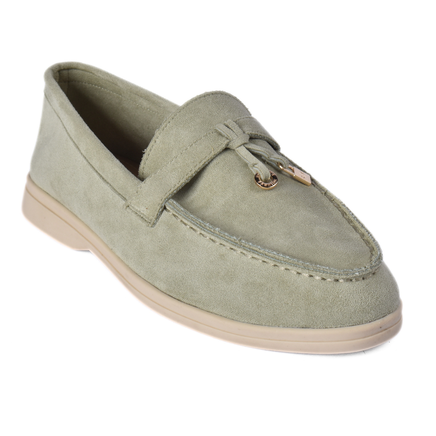 Chic Flat Shoes Perfect for Daily Wear