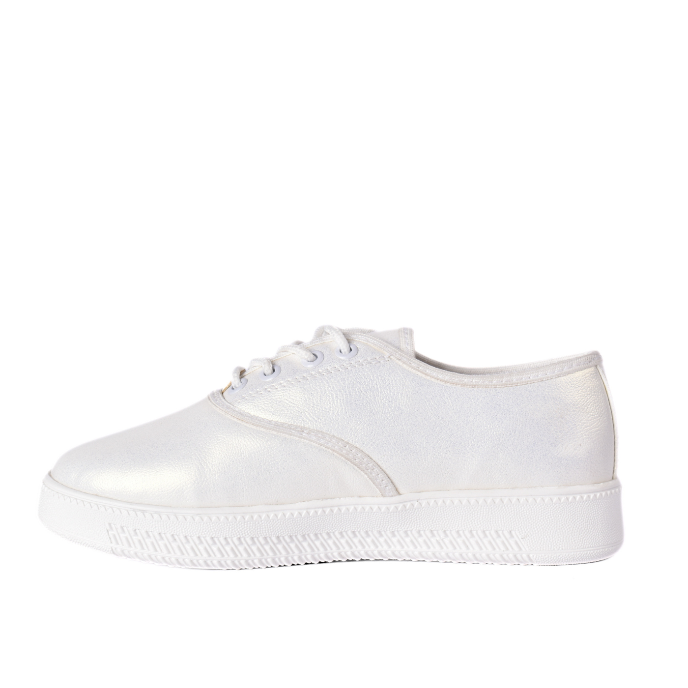 Trendy Women sneakers stylish look
