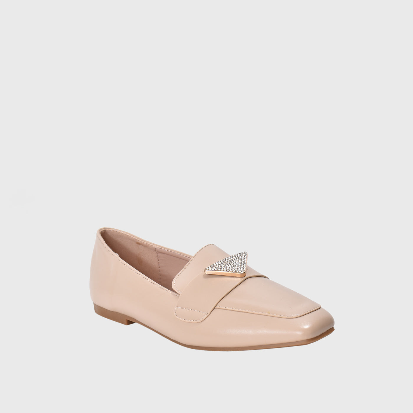 Beige Leather Flat Shoe With Studs